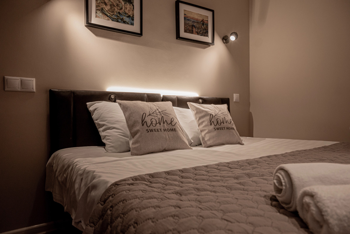 Апартаменты Van Gog Studio от Home24