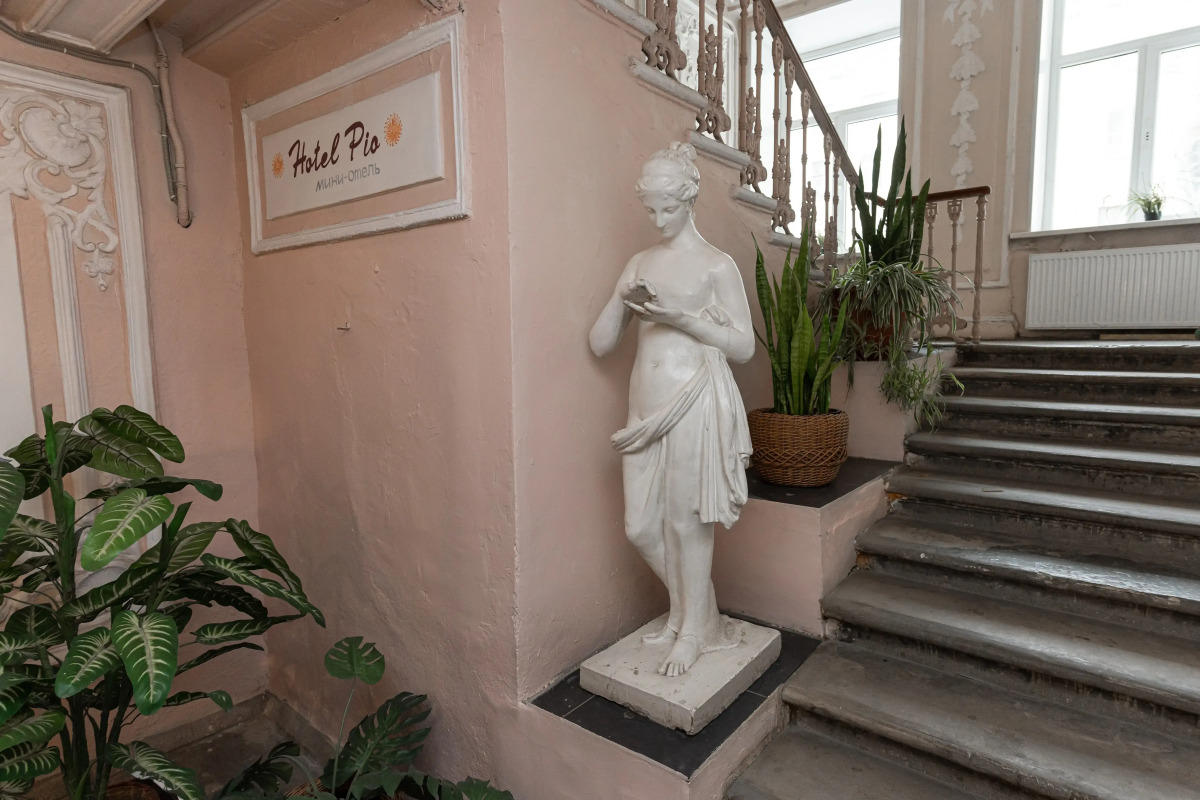 Меблированные комнаты Пио на Моховой 39