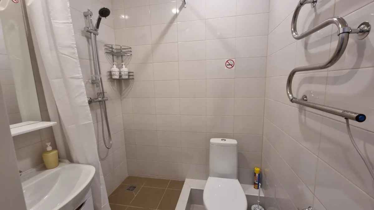 Квартира Космонавтов 11 1