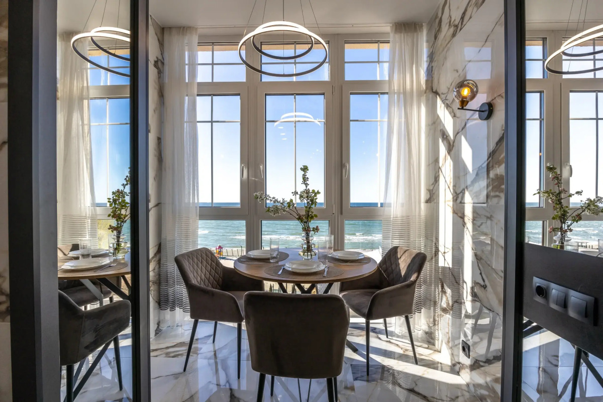 2 - к Апартаменты с прямым видом на море | 1 линия