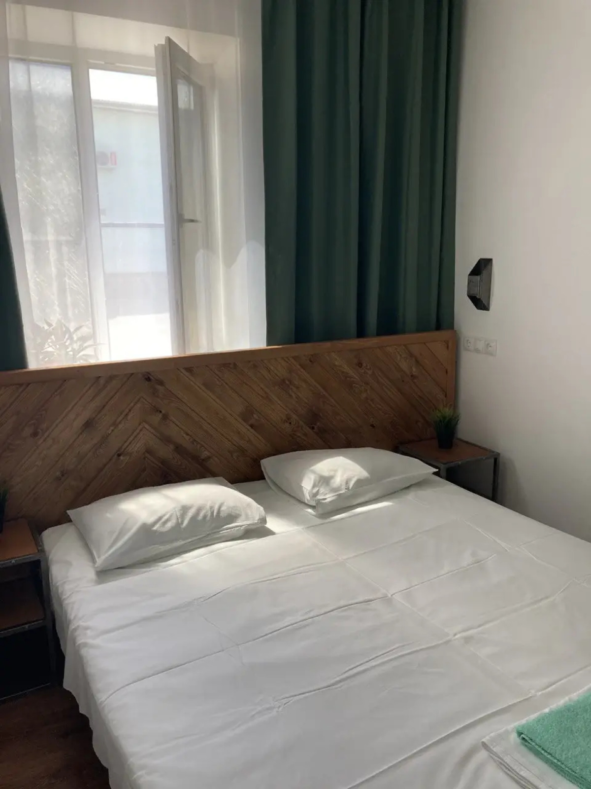 Мини-Отель Тополя