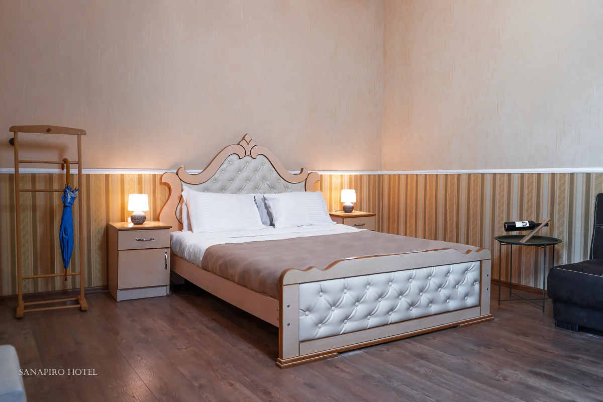Sanapiro Hotel