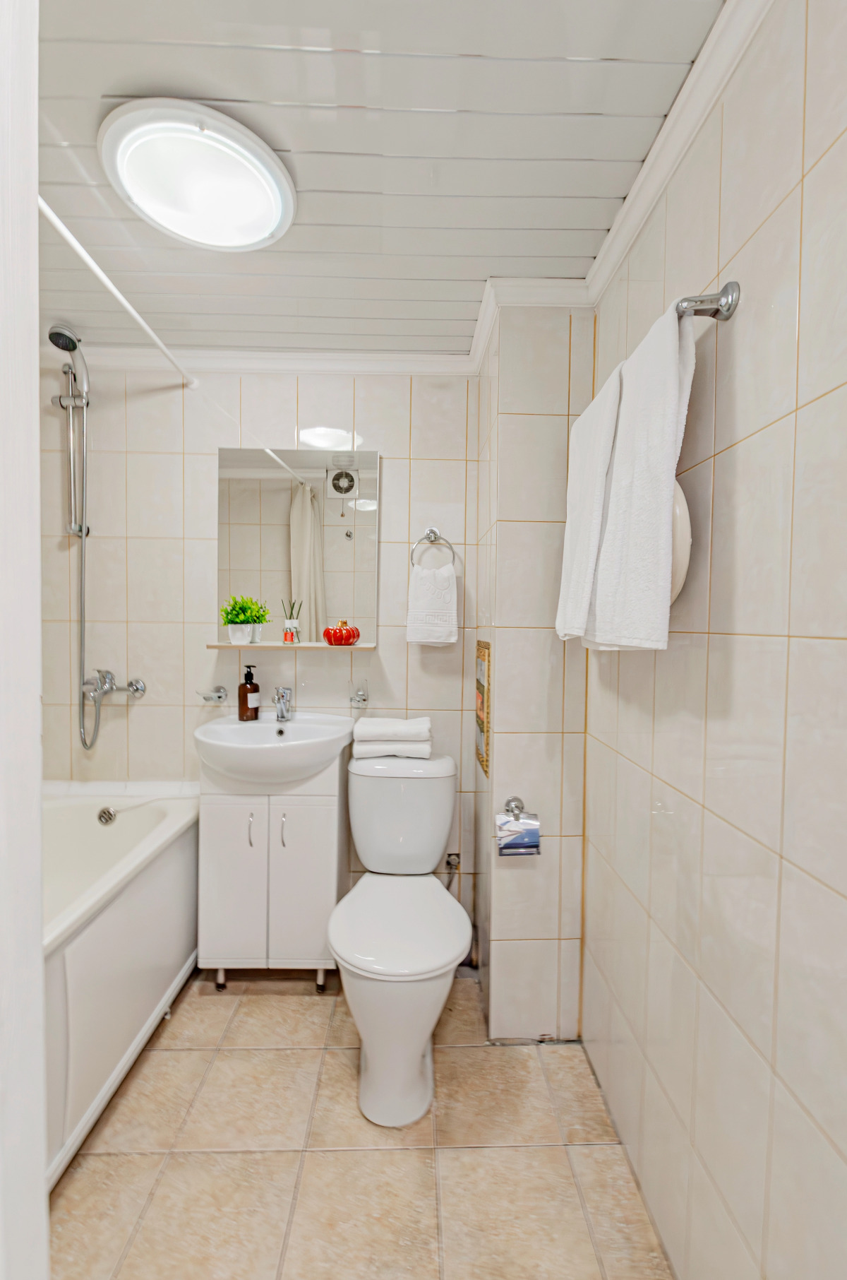 Квартира яркая рядом с Ривьерой и Татнефть ареной