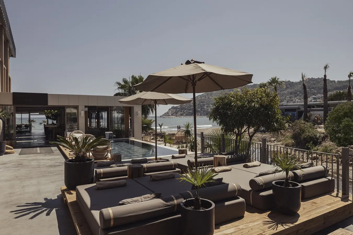 En Vie Beach Boutique Hotel