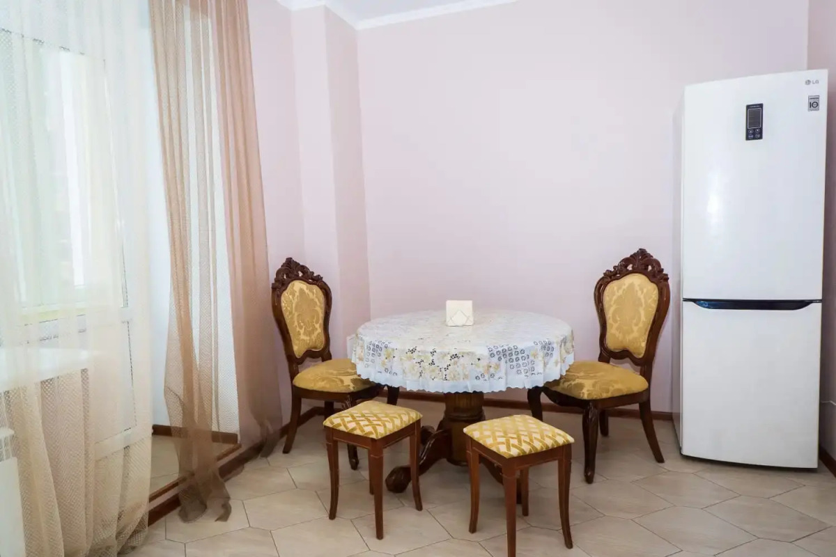 Апартаменты Советская 104