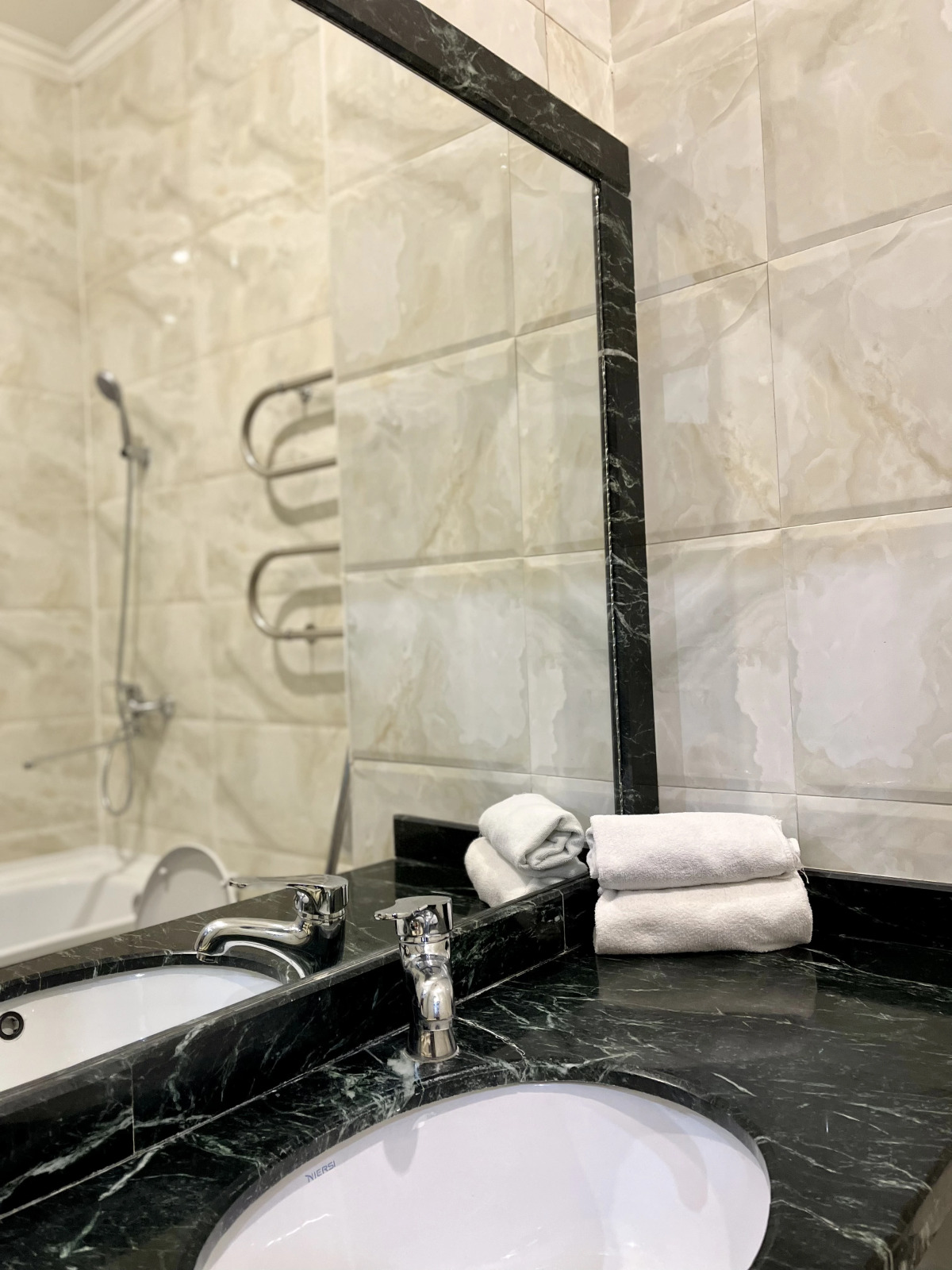 Отель Grand Erbil