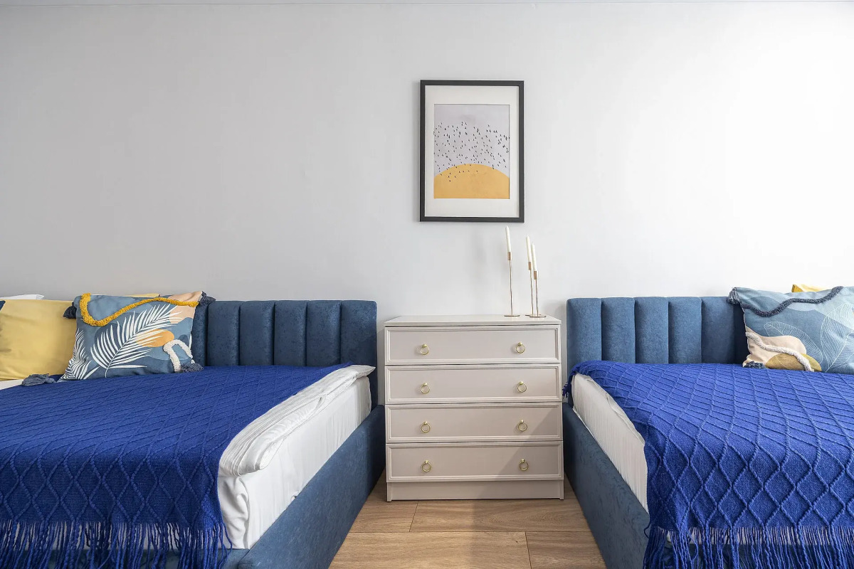 Апартаменты улучшенные, в центре города, с тремя спальнями