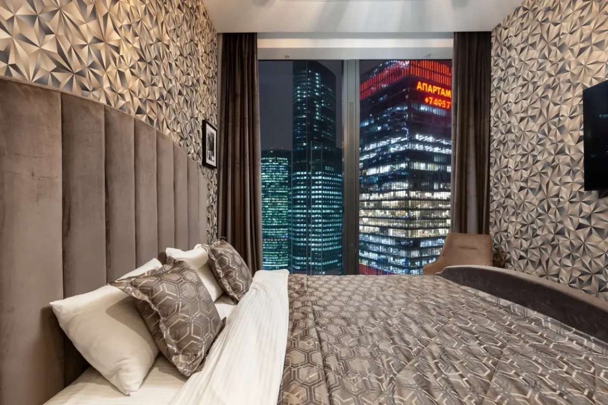 Трехкомнатный апартамент на 40 этаже