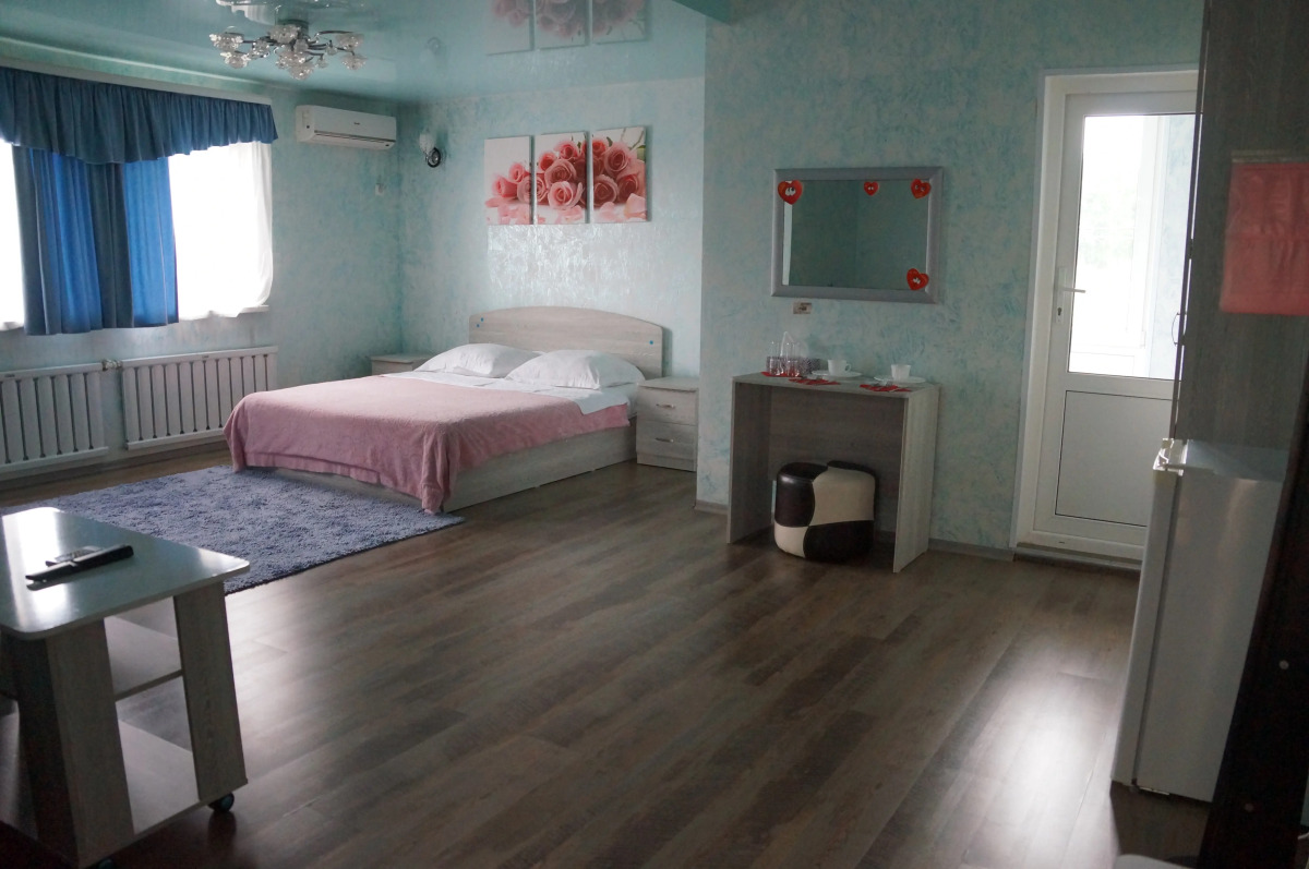 Мини-отель Космос Артем