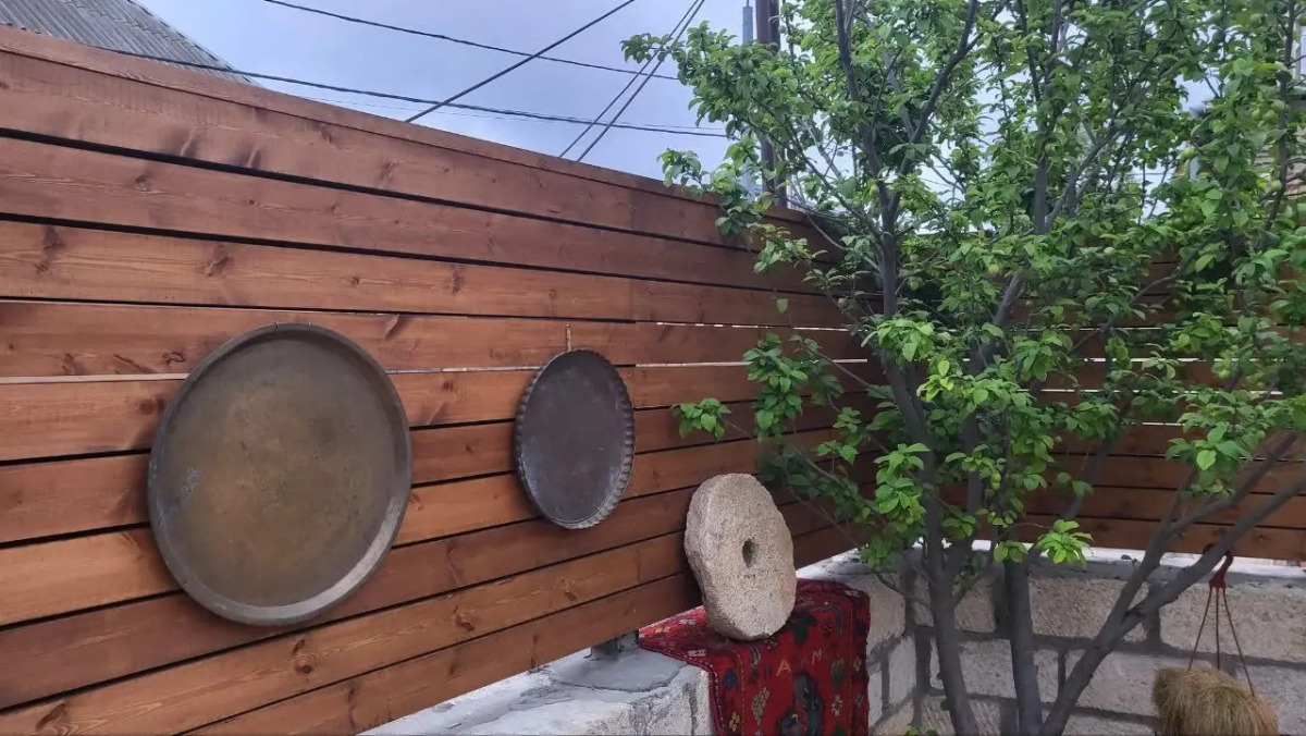 Частный дом с видом на крепость