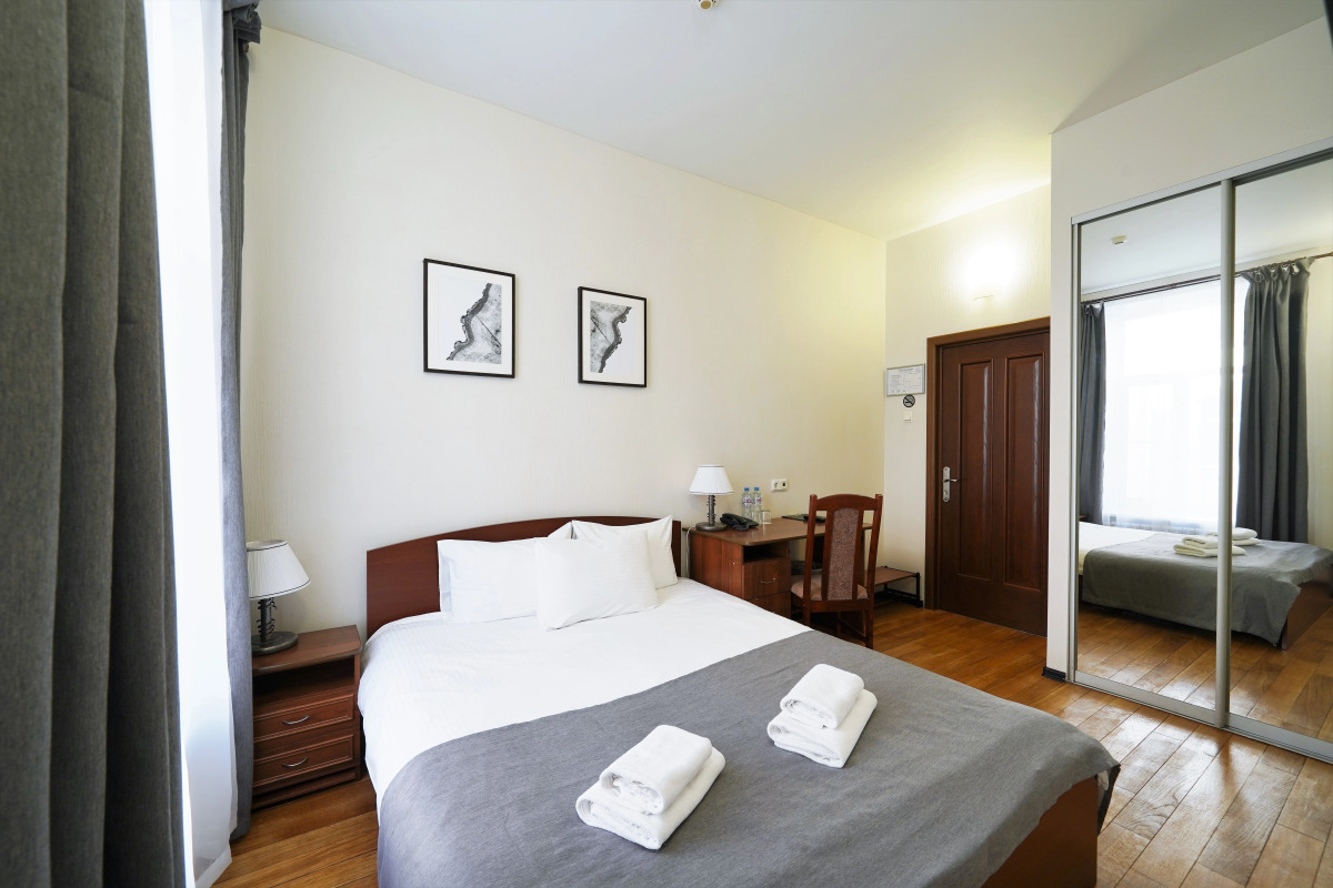 Меблированные комнаты Престиж Центр у Зимнего