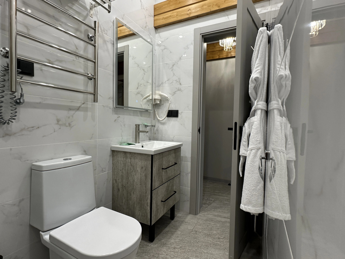 Отель Озеро