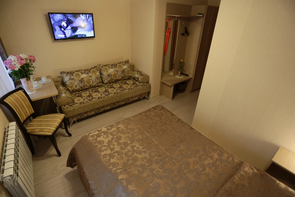 Отель Астра