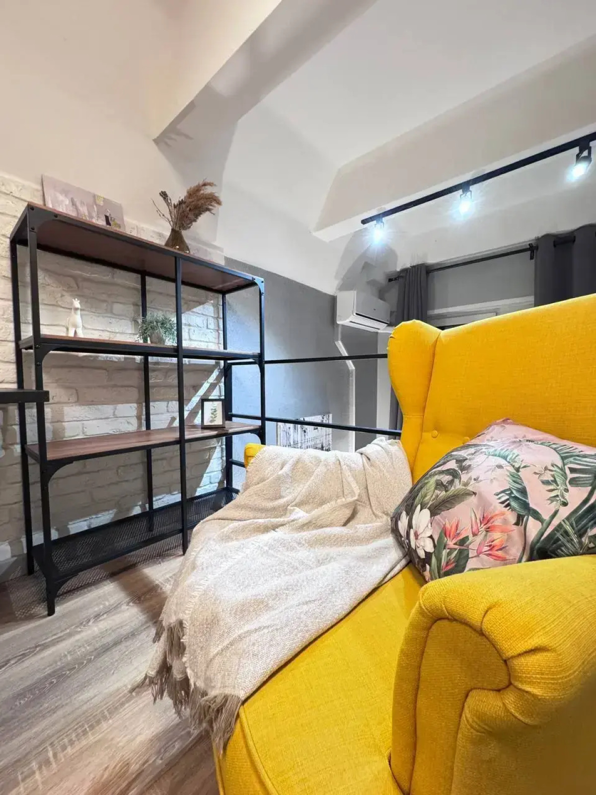 Апартаменты Двухуровневые апартаменты у Москвы-Реки