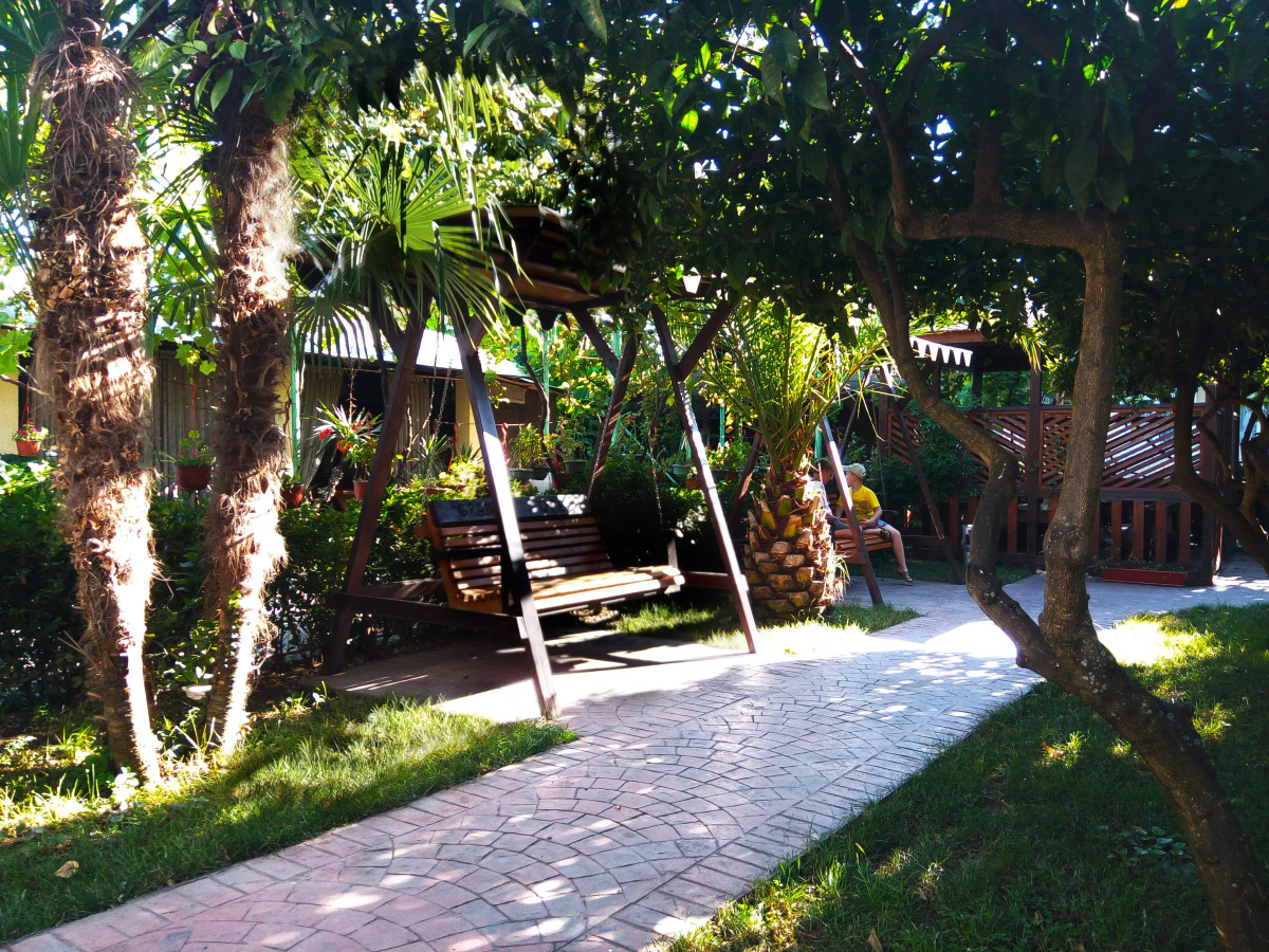 Отель Грант