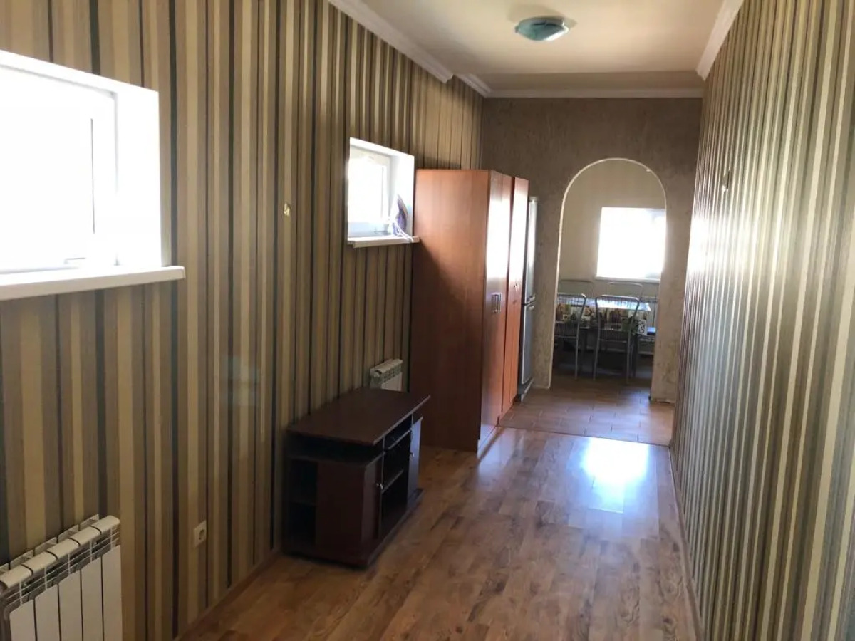 V Leningradskoy Guest House