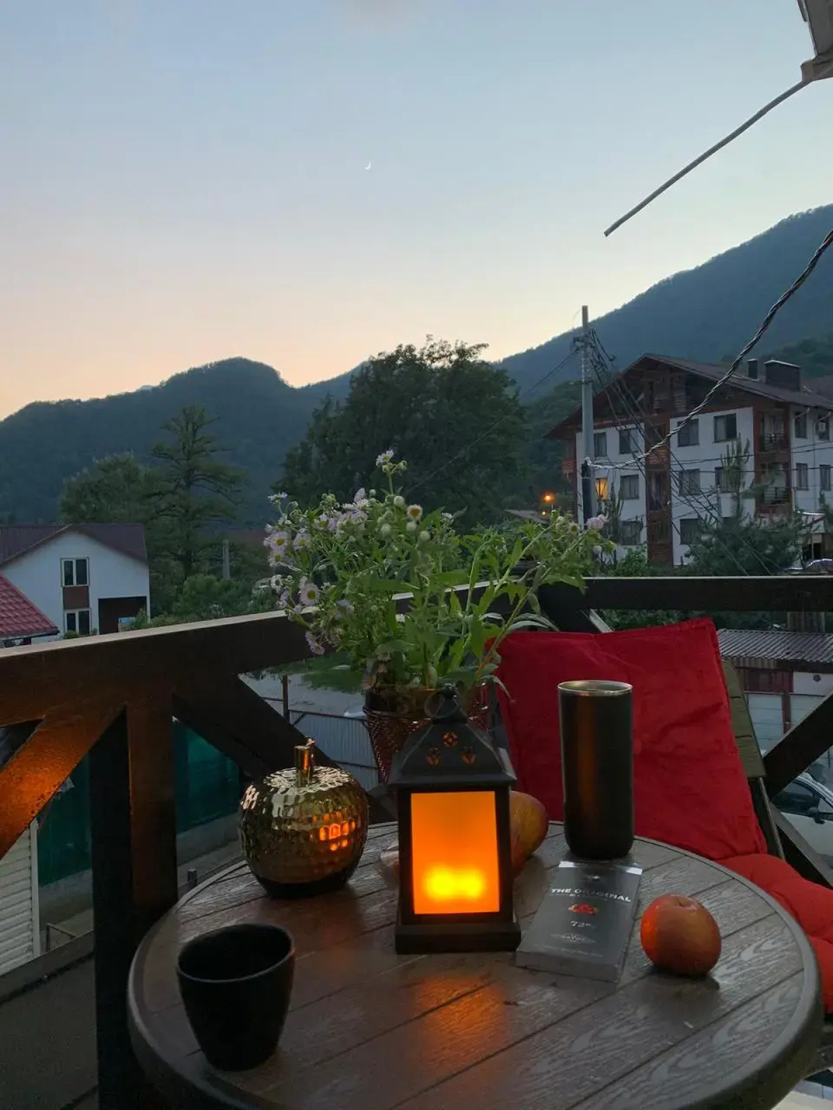 Квартира Стильная солнечная на Плотинной 2