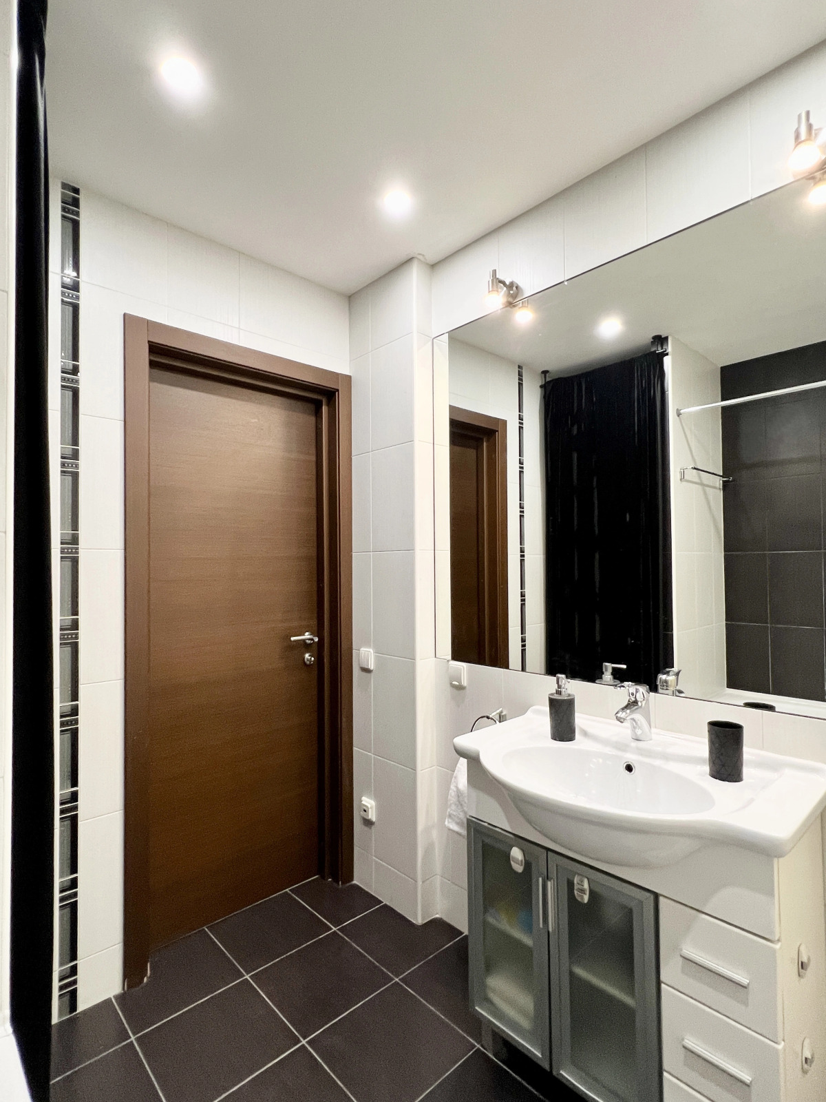 Апартаменты MyhomeYourhome на Пограничника Гарькавого 16 к.2