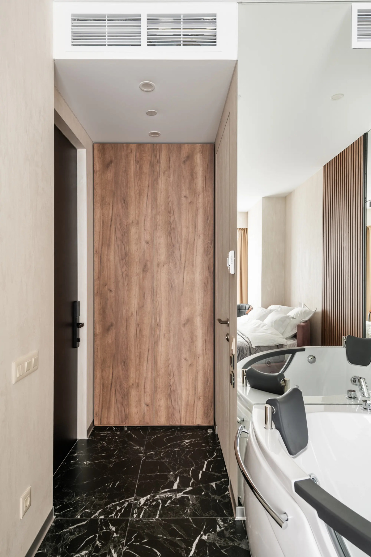 Апартаменты с джакузи в Москва-Сити