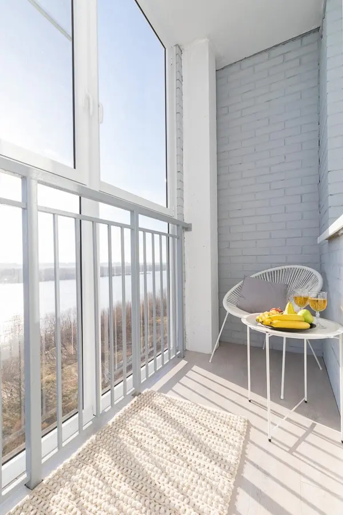 Квартира Happy House с видом на реку