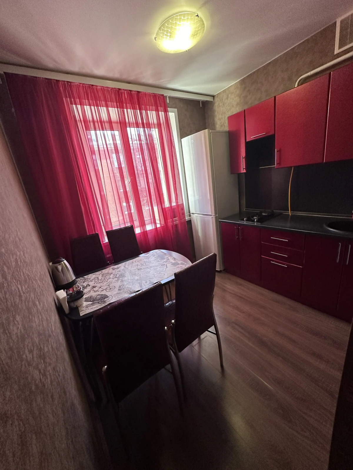 Апартаменты на Севастопольской