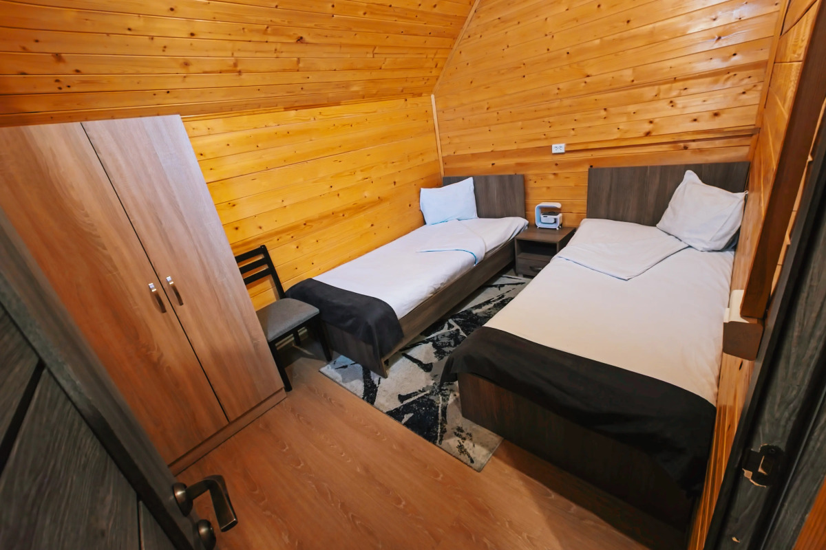 Отель Everest Rest House