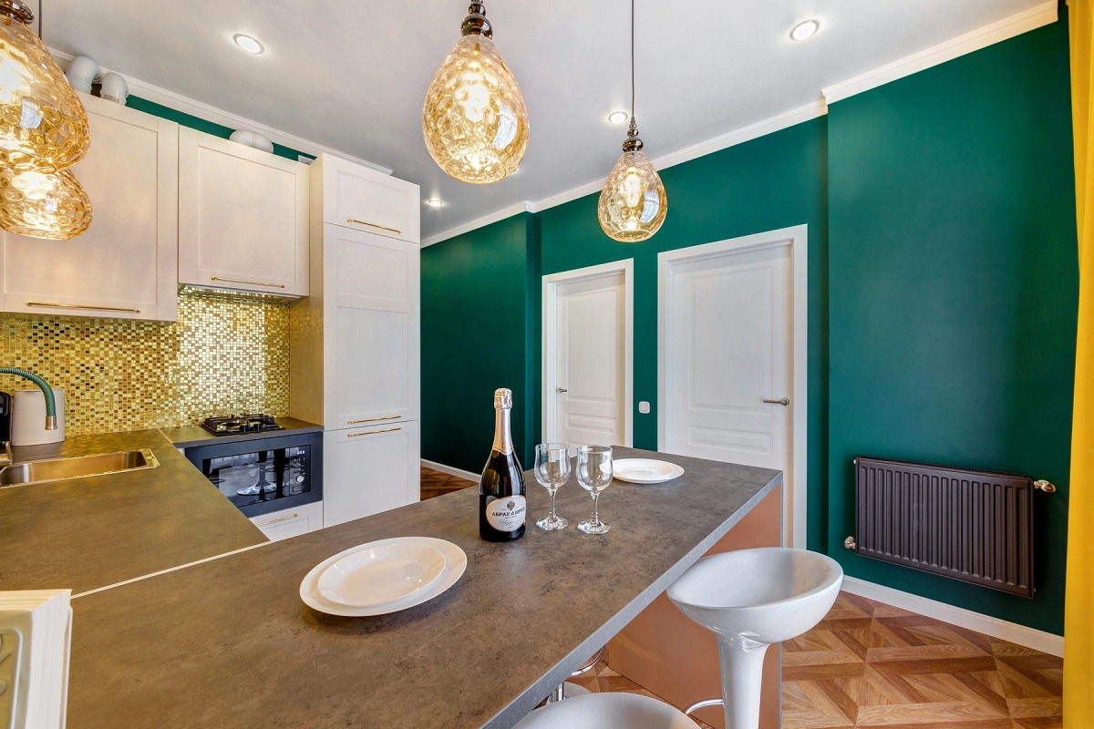 Квартира  Двухкомнатная с Видом на Море и Горы ЖК Изумрудный город до 4 человек