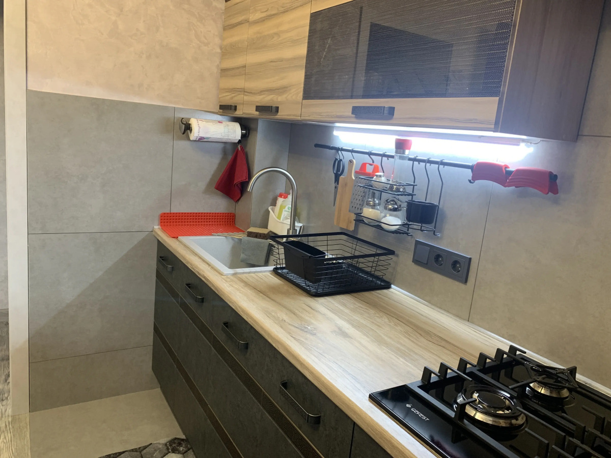 2-х комнатная новая, чистая, уютная и просторная квартира рядом с Набережной