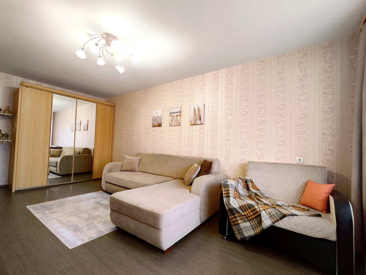 Квартира Большая 2-к Недалеко от Пляжа