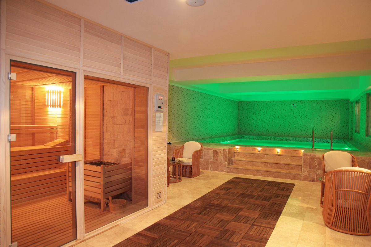 Отель Oscar Resort