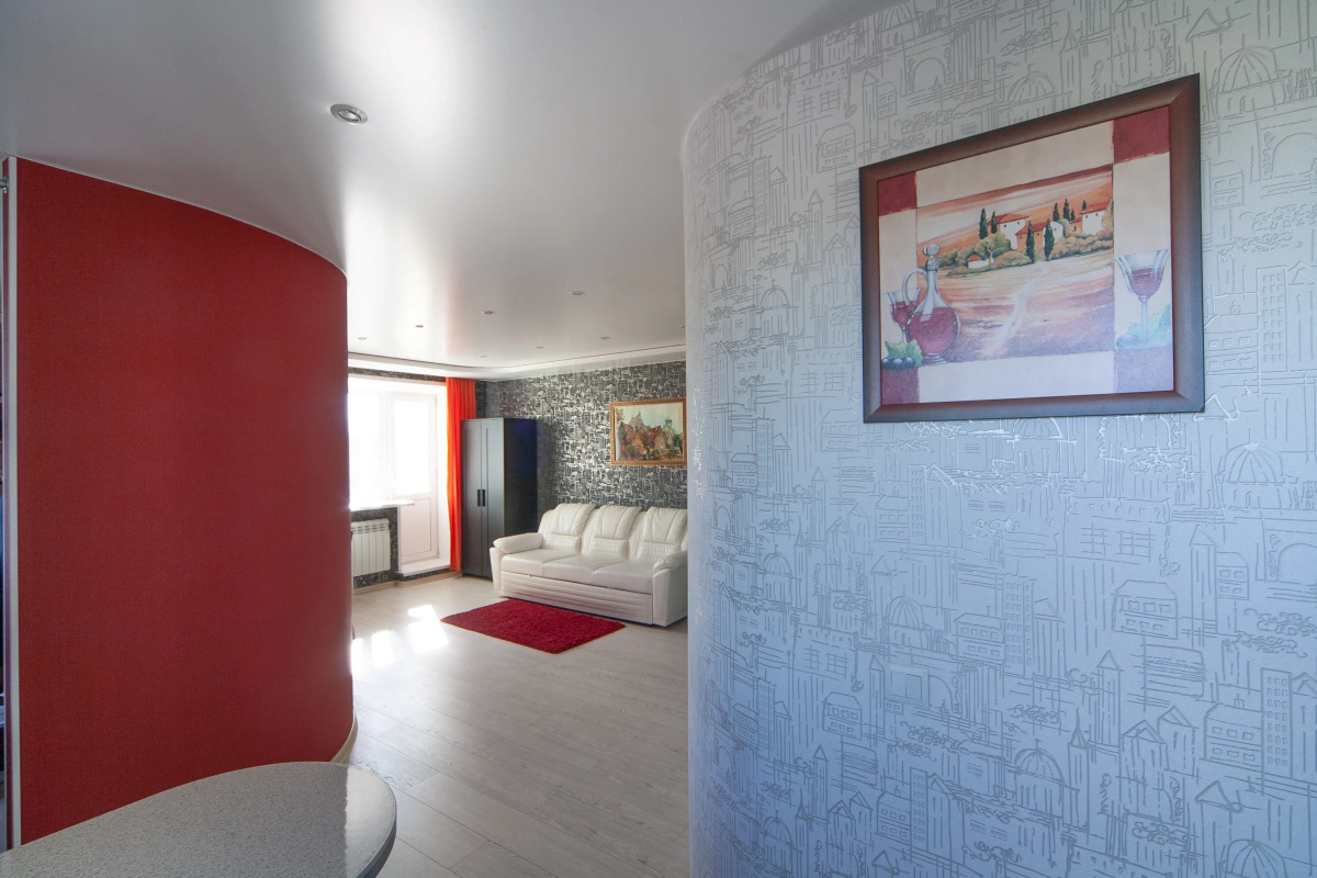 Апартаменты двухкомнатные с джакузи на Горького 1