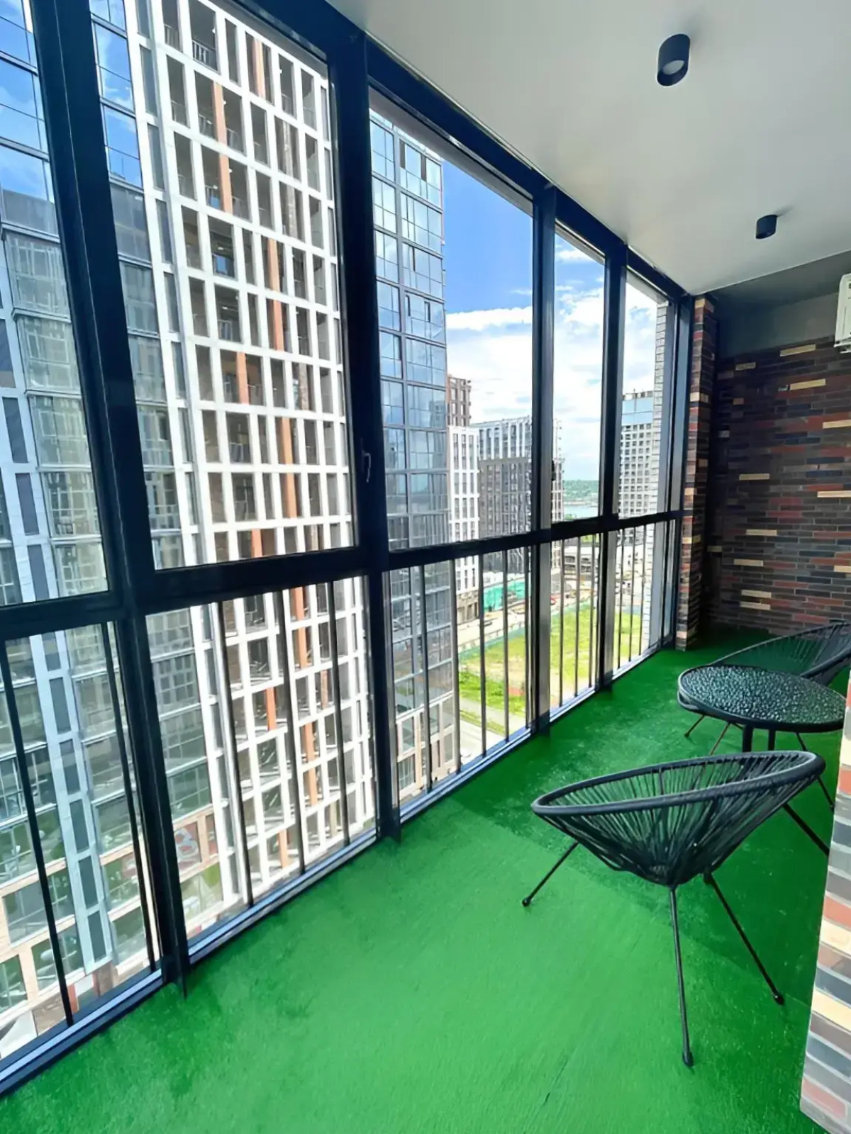 Апартаменты Дизайнерская евротрёшка