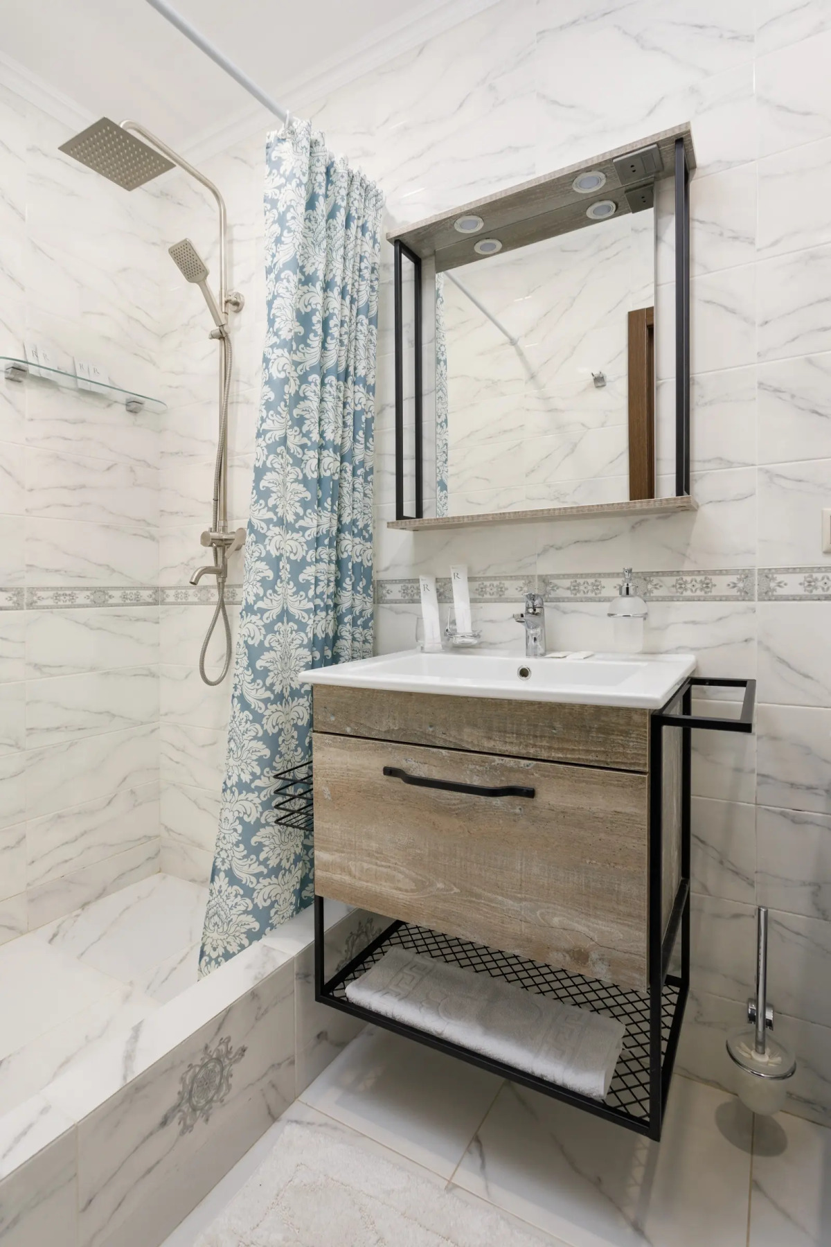 Отель Калина