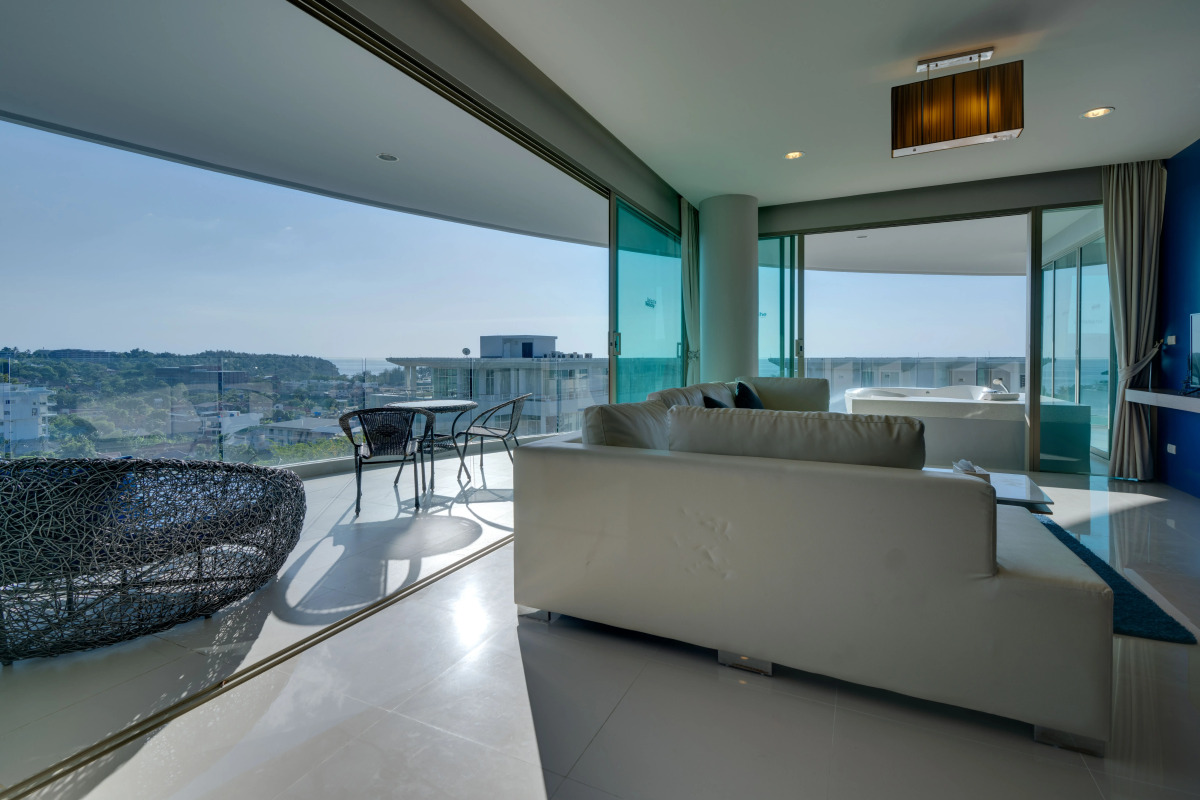 Апартаменты Veloche Group by Continent