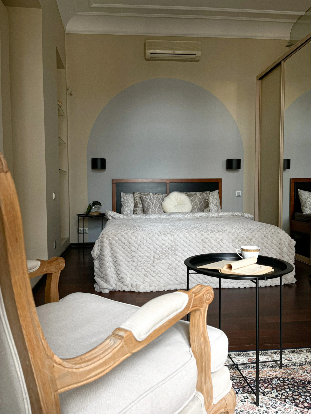 Квартира с видом на Петропавловскую крепость