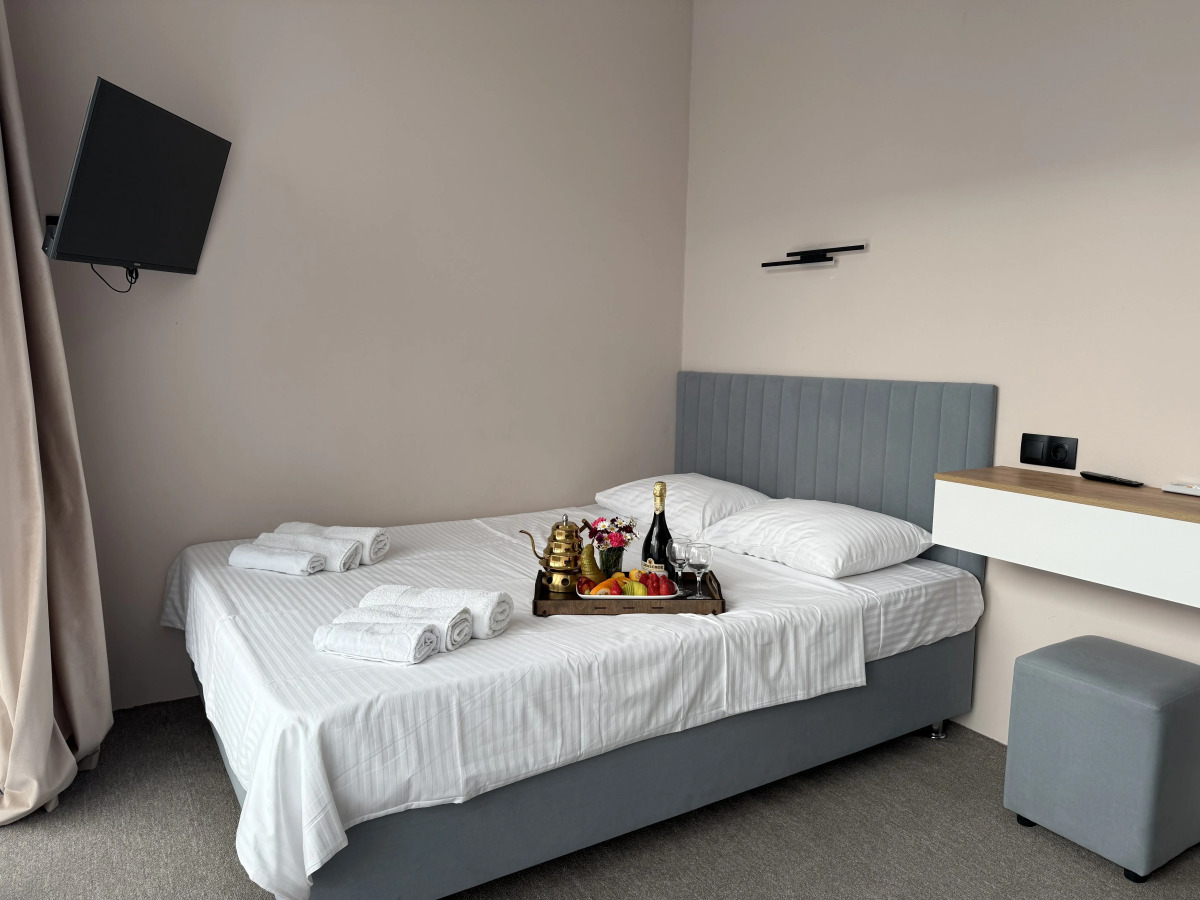 Отель SANDRO&MILANII