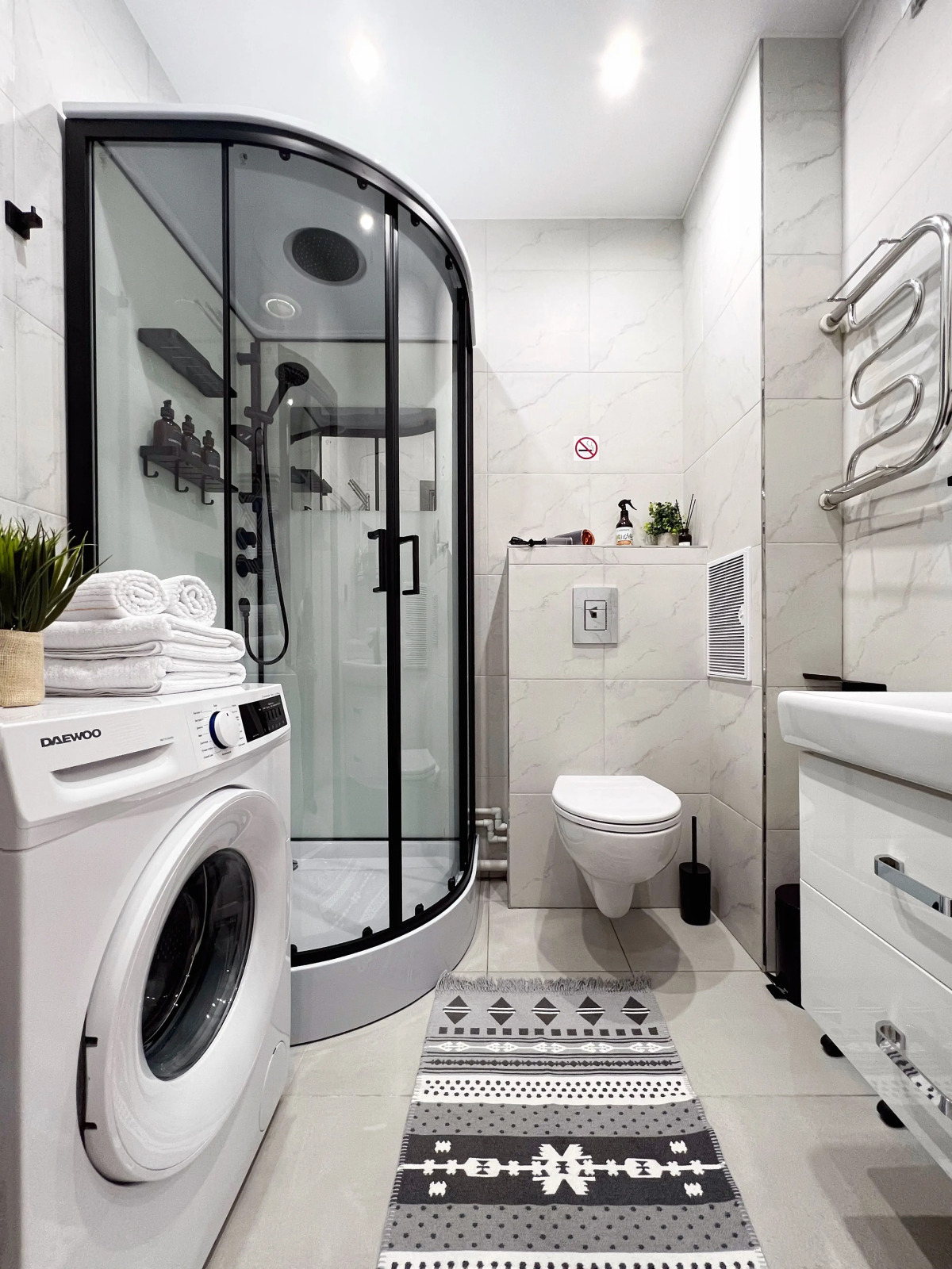 Апартаменты Granada Новая Cтудия в центральной части города на Набережной Обводного канала