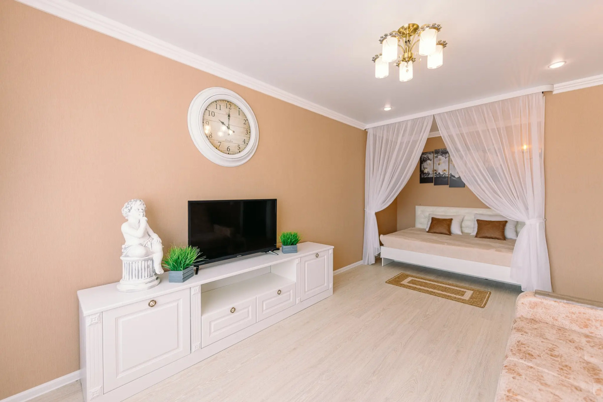 Апартаменты Любимый дом на Антонова 74