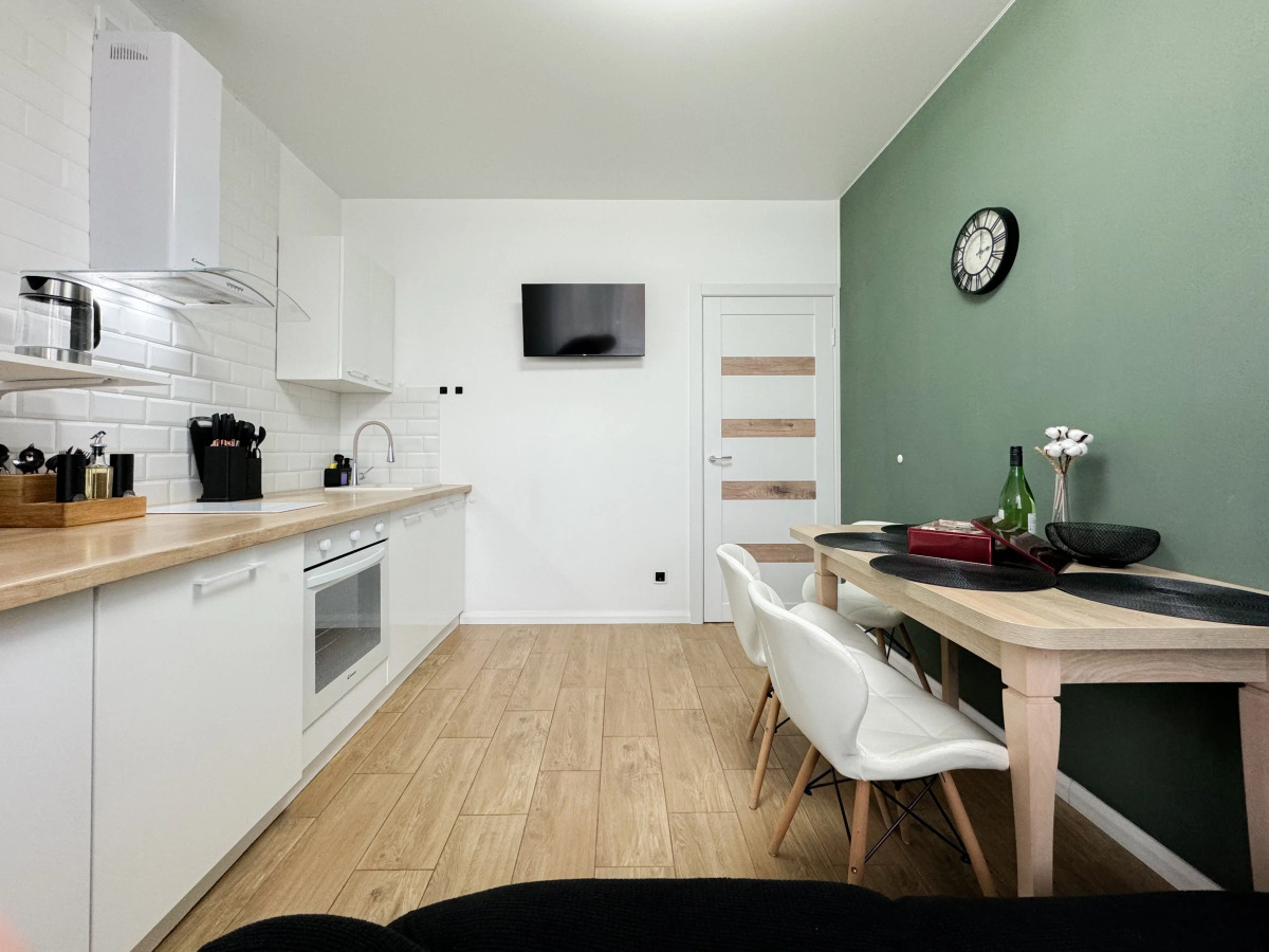 Апартаменты LovelyHome39 на Набережной у Моря