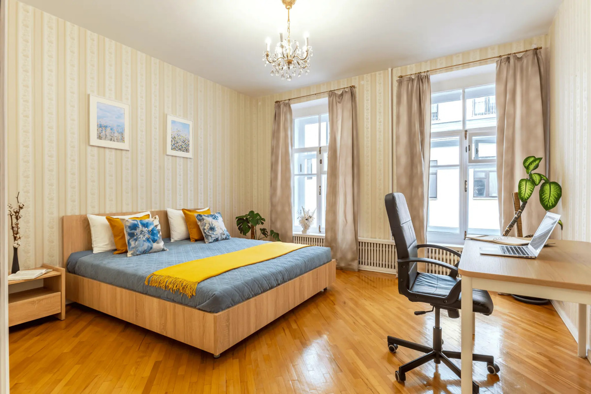 Квартира двухкомнатная у Русского музея