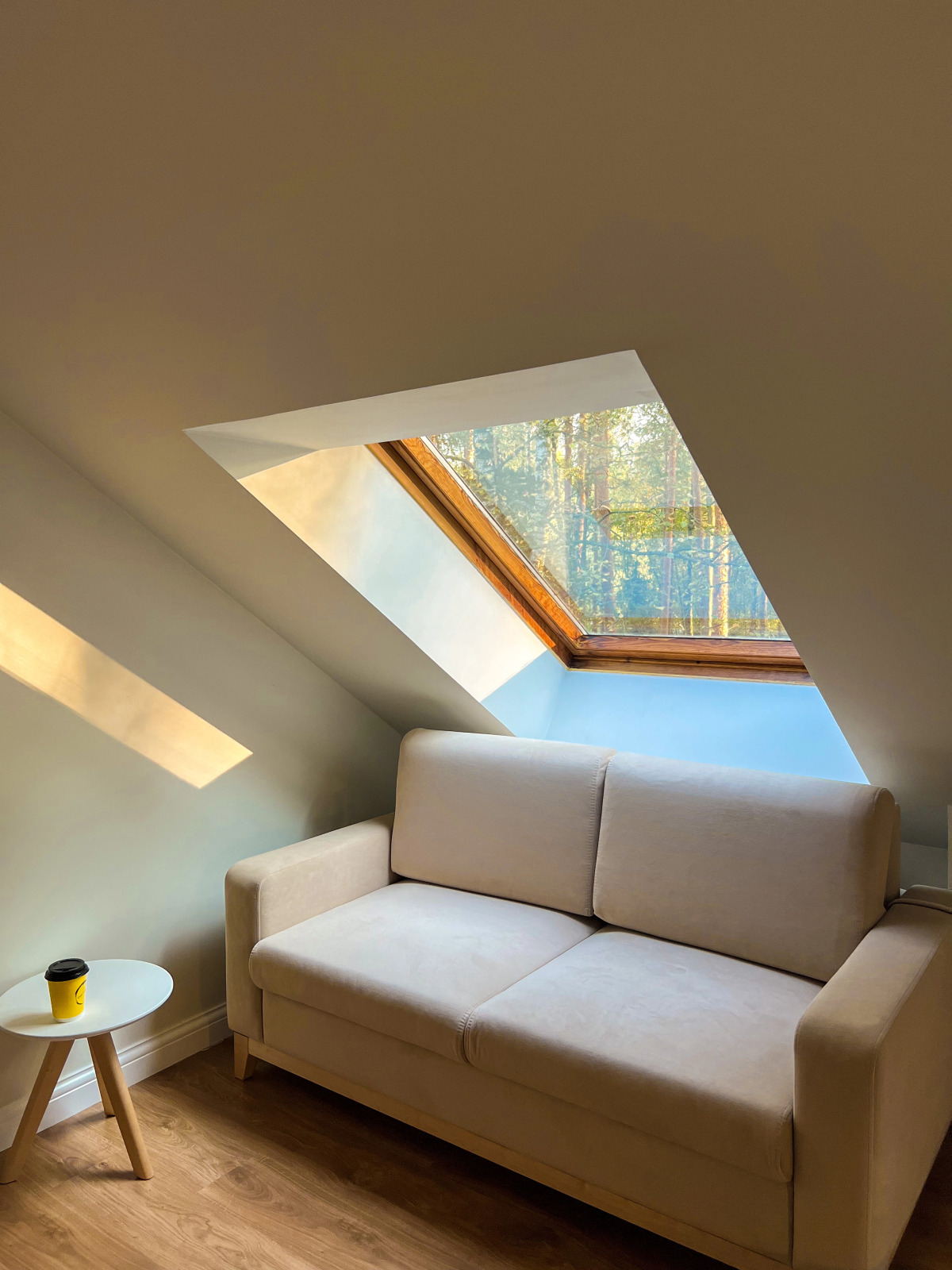 Бисерово Клуб