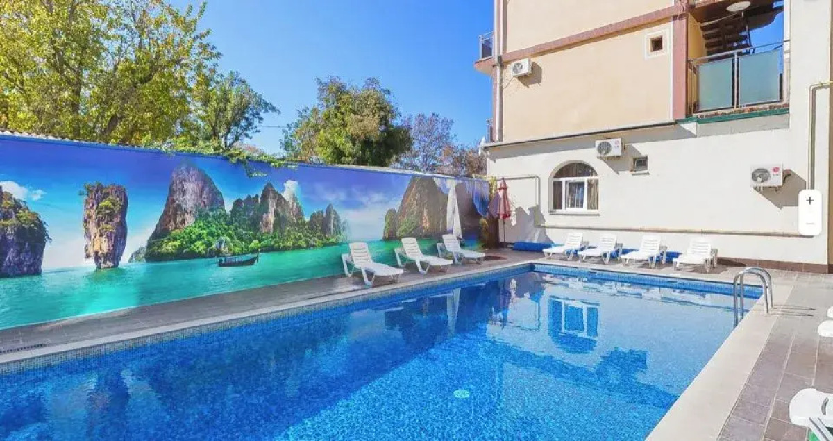 Отель Атриум