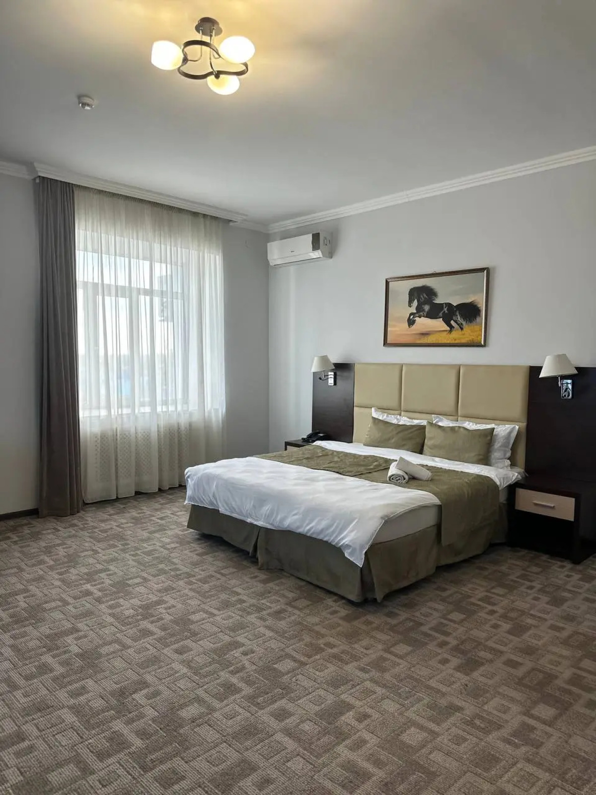 Отель Танжарык