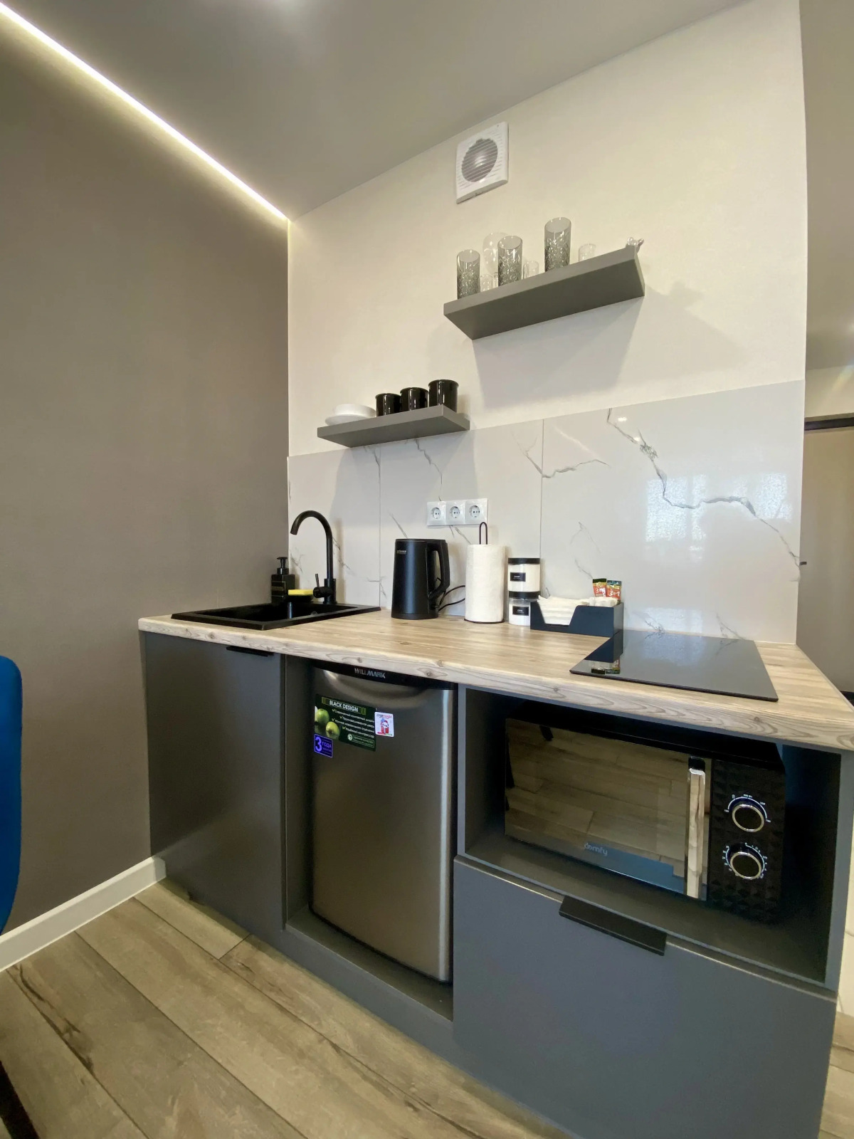 Апартаменты с видом на пруд