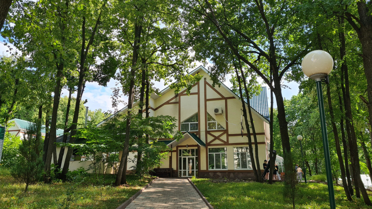 Отель Дубрава