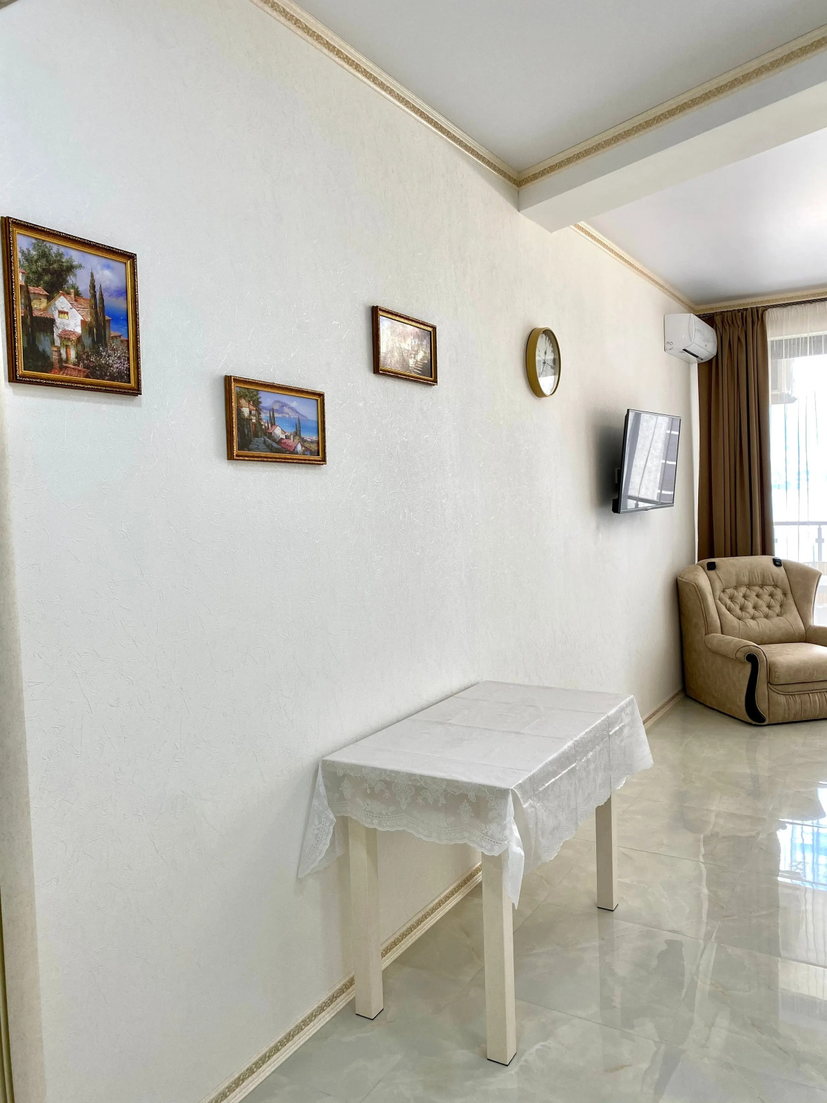 Апартаменты с Видом на Море Пляж Изумрудный