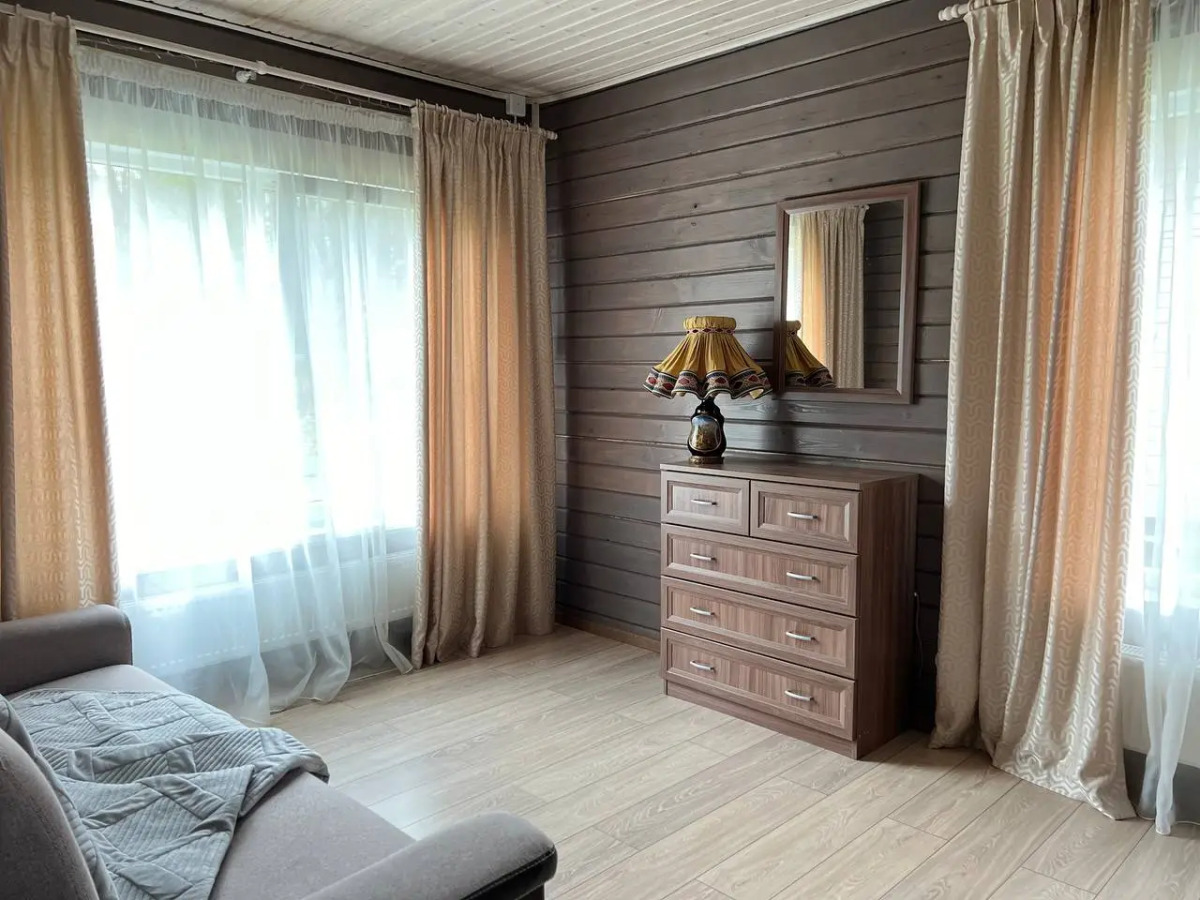 Частный дом У озера