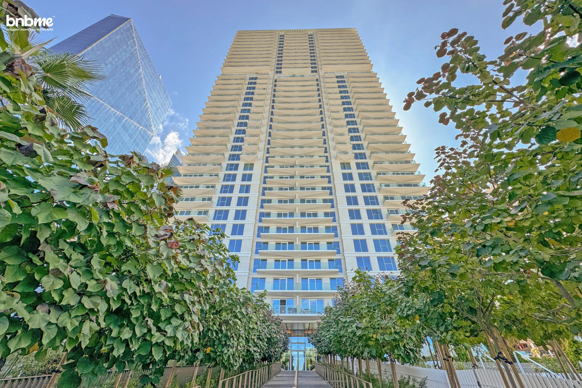 Апартаменты Bnbmehomes Marina Gem 5 min walk to Flying Cup - 2503