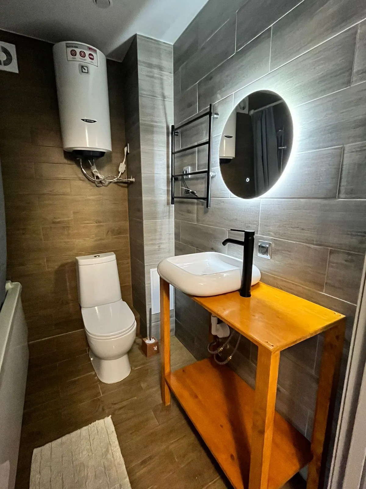 Квартира Люкс на Иртышской Набережной 13