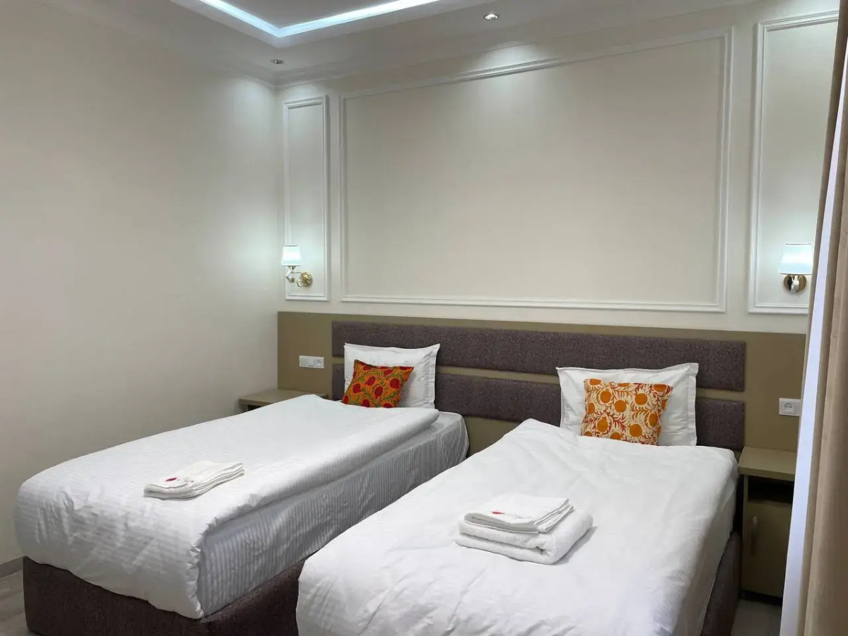 Отель Anor Qala